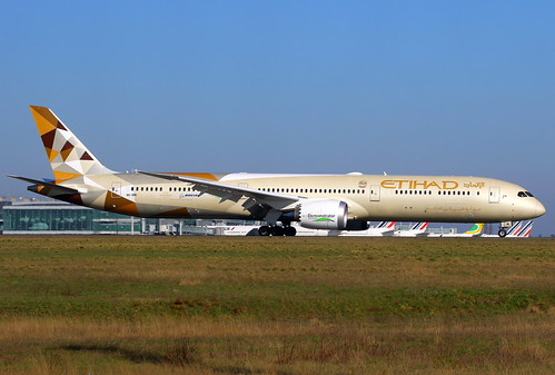 Etihad Airways ٱلْاِتِّحَاد ecoDemonstrator Boeing 787-10 A6-BMI | by Manuel Negrerie