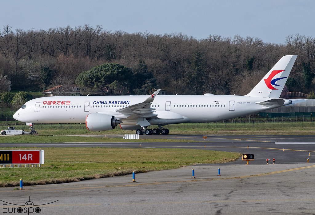 B-324W - A359 - China Eastern Airlines