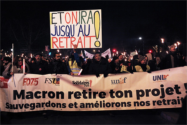 Marche aux flambeaux contre le projet de réforme des Retraites → Acte 12 à Paris le 23 janvier 2020 IMG200123_020_©2020 | Fichier Flickr 1000x667Px Fichier d'impression 5610x3740Px-300dpi