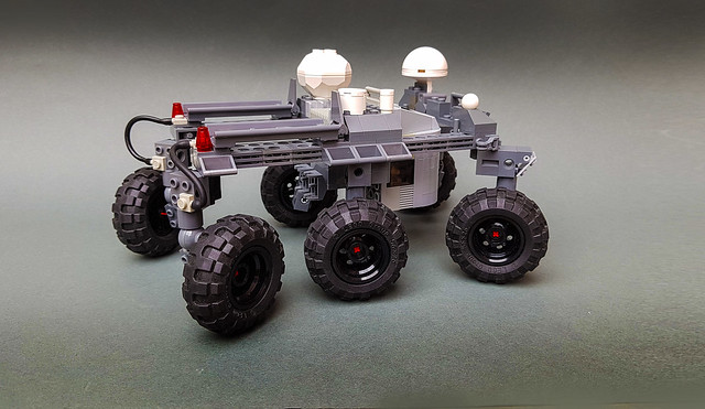 Weyland-Yutani light rover DN-30