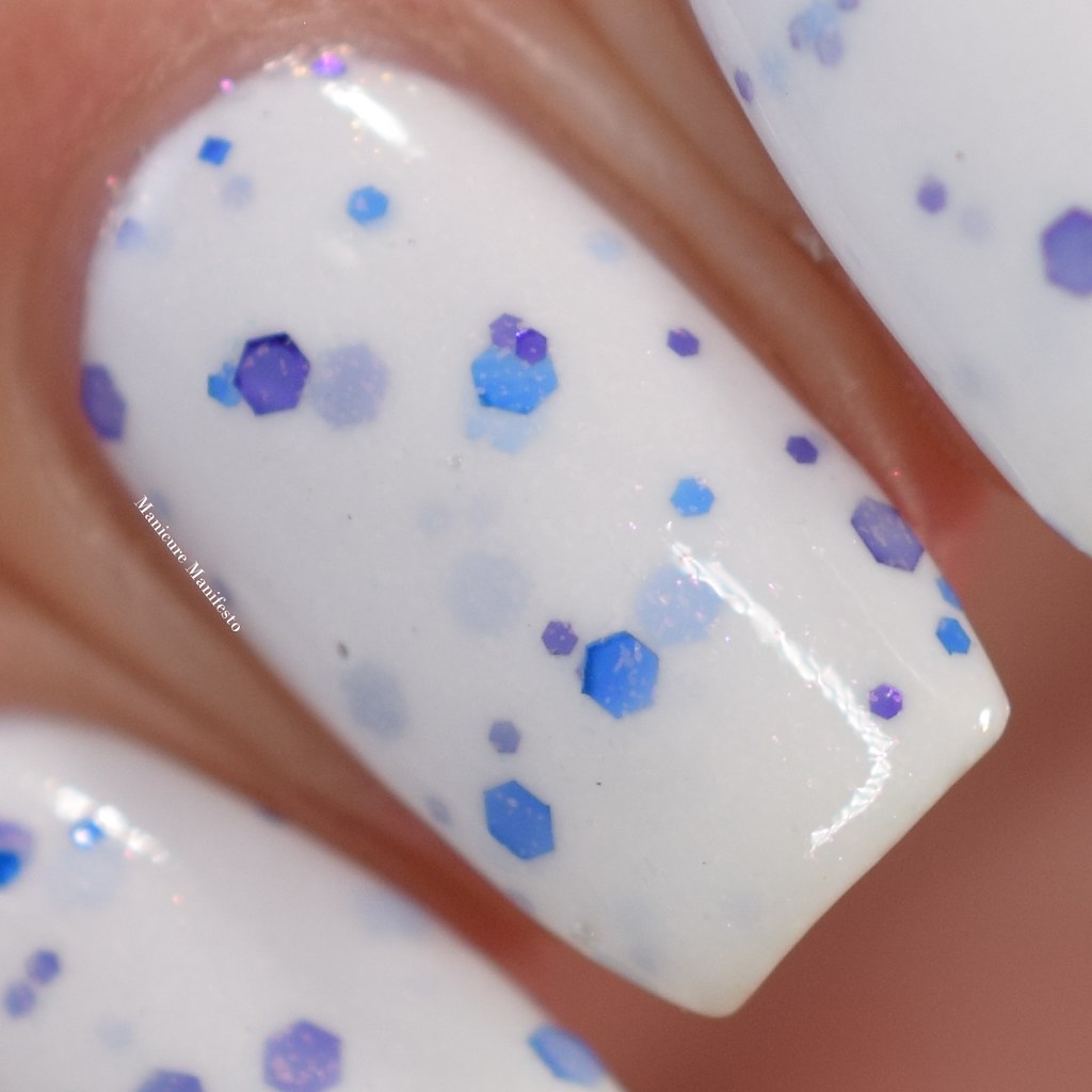 Girly Bits The Flowers That Be review