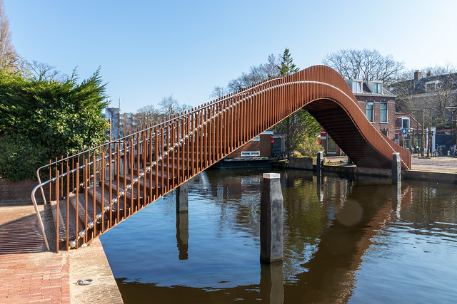 Hapynion bridge, Leiden
