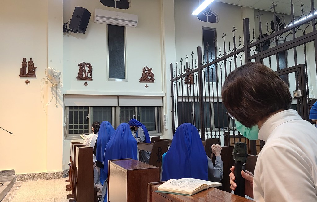 Taiwan - Via Crucis en el Monasterio Nuestra Señora de Sheshán