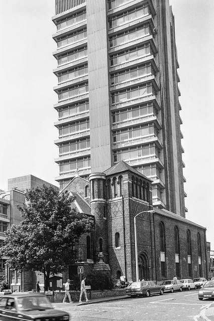 St Anne & All Saints, Miles St, South Lambeth Rd, South Lambeth, Lambeth, 1989 89-7h-44