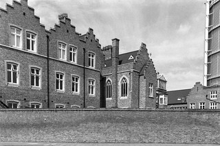 Convent of Notre Dame, School, Battersea Park Rd, Battersea, Wandsworth, 1989  89-7m-53