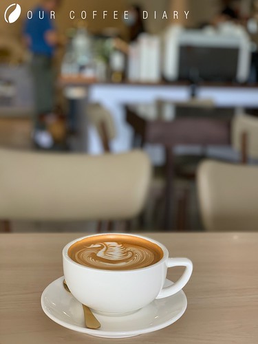Latte Art, Coffee in ROSE/WOOD Cafe