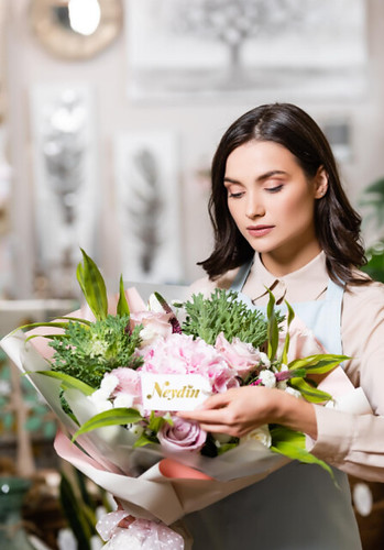 Send Flowers Hurtsbridge | by Neydin Holdings
