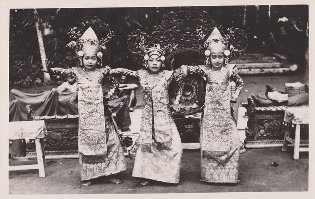 Balinese Dancers 1935