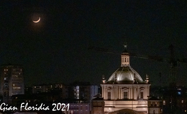 S. Lorenzo and the crescent moon