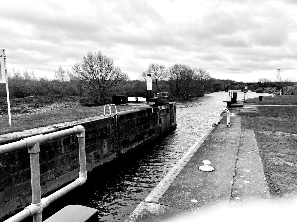 Trans pennine trail | A walk along side the canal | Malcolm of Leeds ...