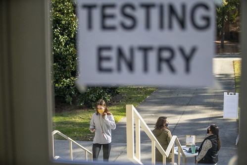 W&M students are tested for COVID-19 before going home for winter break.