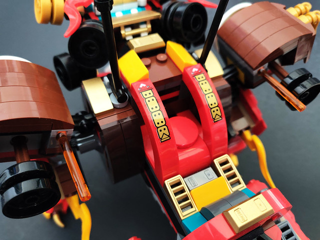 LEGO Monkie Kid Monkie Kid's Lion Guardian (80021)