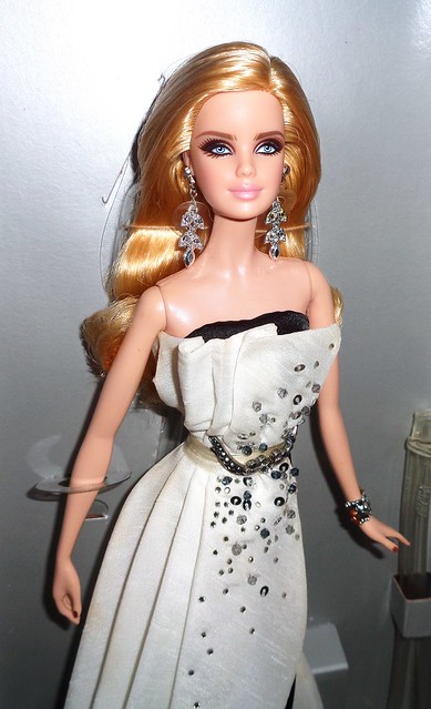 2013 Beaded Gown Barbie (4)