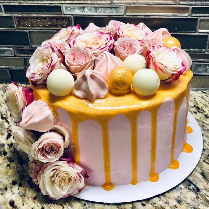 Cake by Mama Duke’s Bakery