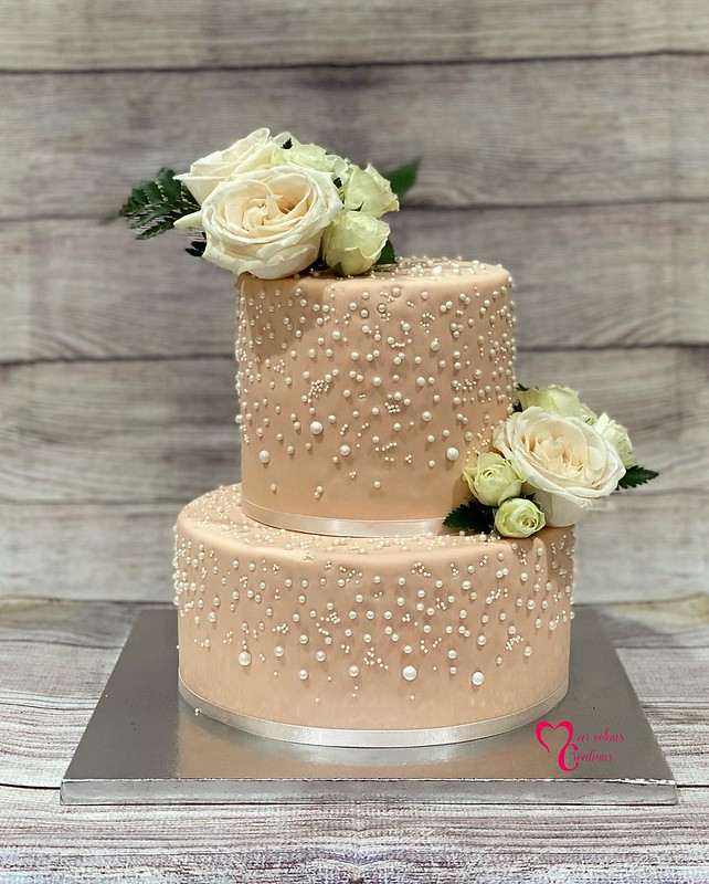 Cake by Mar-velous Creations