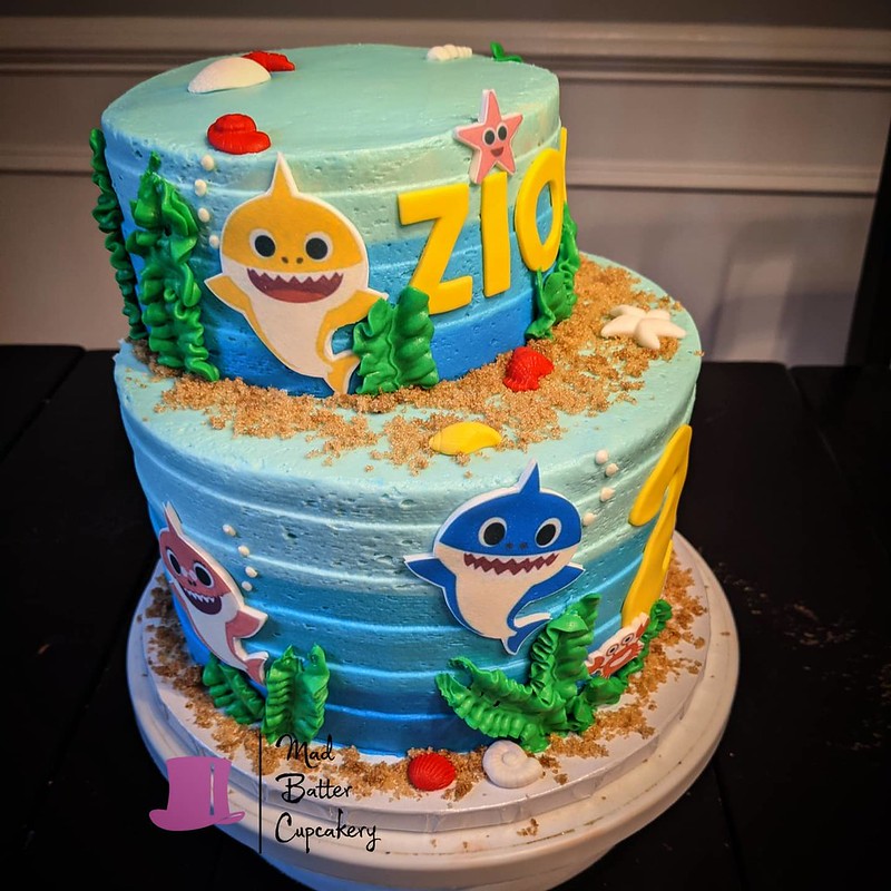 Cake by Mad Batter Cupcakery LLC