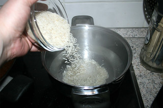 36 - Cook rice / Reis kochen