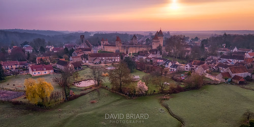 dronephotography aerialview architecture castle dronepointofview famousplace landscapescenery medieval nature nopeople scenics seineetmarne sky sunrise tower tree blandy france
