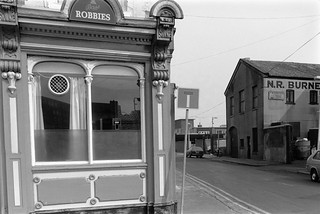 Robbies, pub, Popple St, Hedon Rd, Hull, 1989 89-8o-55