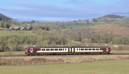 156922 ‘EMR Regional’. Metro-Cammell built ‘Super Sprinter’ DMU on Dennis Basford’s railsroadsrunways.blogspot.co.uk’