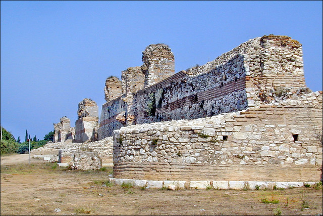 Les remparts de l'antique Nikopolis (Grèce)