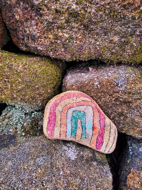 Rainbow pebble