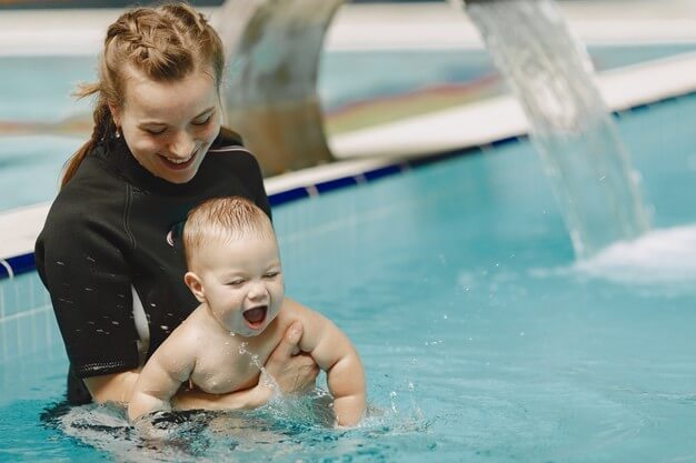 What You Need to Know Before You Take Your Baby to a Hotel Pool