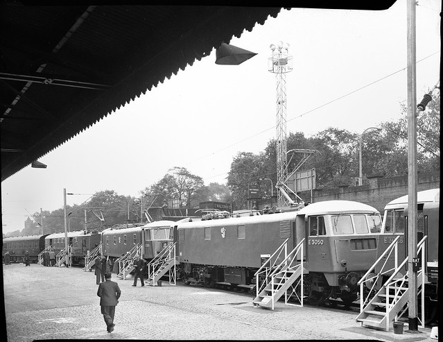 E3050-[82-004]-Battersea-Wharf-3rd-to-7th-October-1960