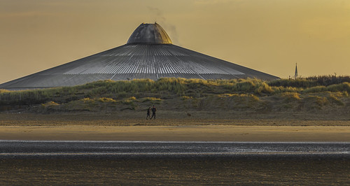 canon ufo sunrise beach crosby sand flyingsaucer merseyside dunes grass