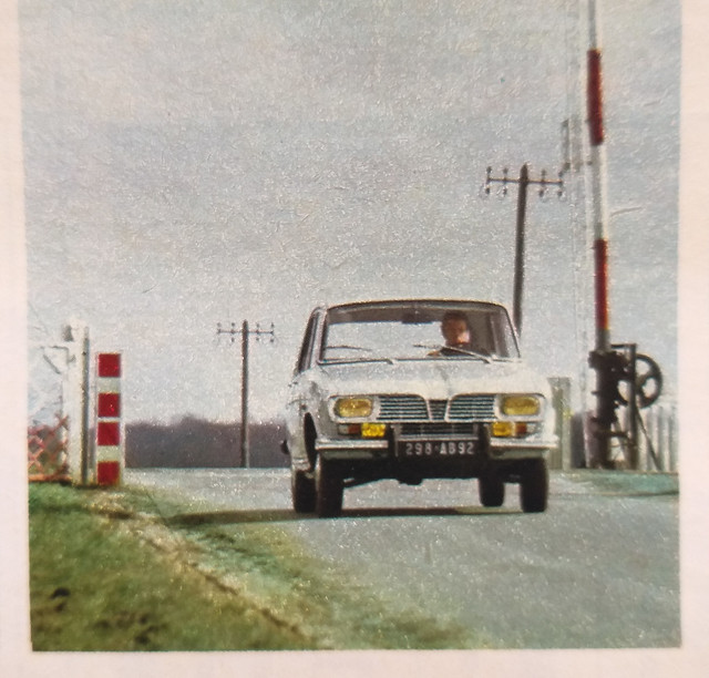 1969 RENAULT 16 Berline While Driving