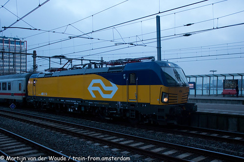 20210323_NL_Amsterdam_Centraal_NSI 193766 with IC 141 to Berlin