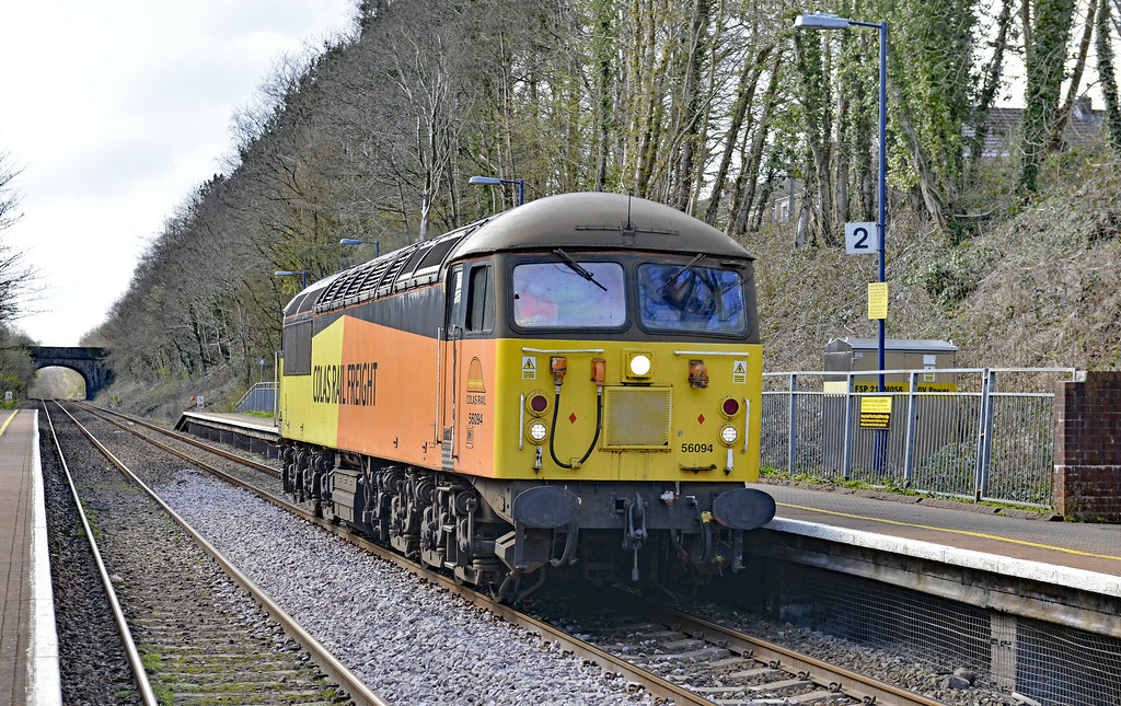 Here it is | 56094 passing through Skewen Station with the 0… | Flickr
