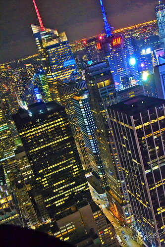 newyork newyorkcity nyc ny manhattan bigapple gotham gothamist multicolor architecture urban colored lights buildings skyscrapers highrise metropolis commercial cosmopolitan postcard wallpaper street photography capture cityscape skyline landmarks iconic famous mustsee places attractions sightseeing visit world travel traveler tourist city center view amazing beautiful wonderful cityofdreams empirestate ofmind bigcity life northamerica love usa unitedstates america american dream lifestyle unitedstatesofawesome nikon dslr d3100 incognito7dcv incognito7nyc citytours newyorker