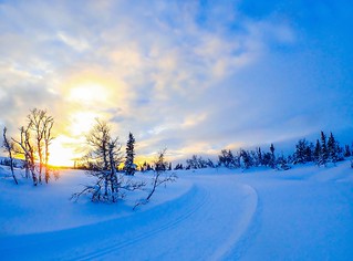 Sunset skiing. Gausta, Norway. In explore | by trine.syvertsen