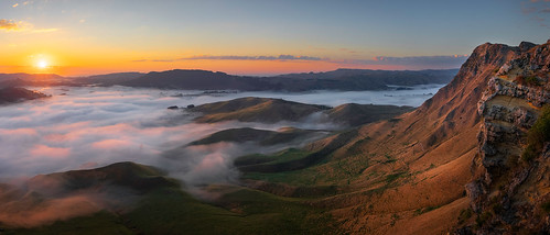 216 fog grandlandscapephotography hastings havelocknorth hawkesbay hills landscapephotography mist nature newzealand northisland tukituki tukitukivalley nz