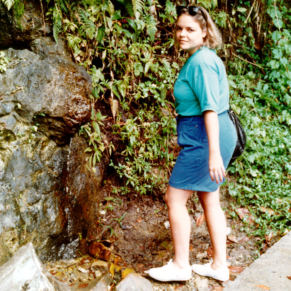 IMG_0013a Jackie Puerto Rico Río Grande El Yunque National Tropical Rainforest Caida De Agua La Coca April 1989