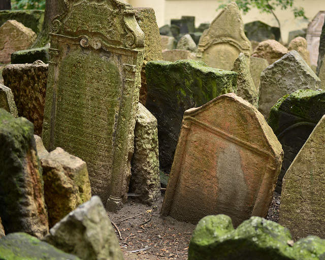Lápidas del Cementerio judío de Praga