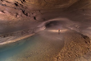 Frail Loop Cave