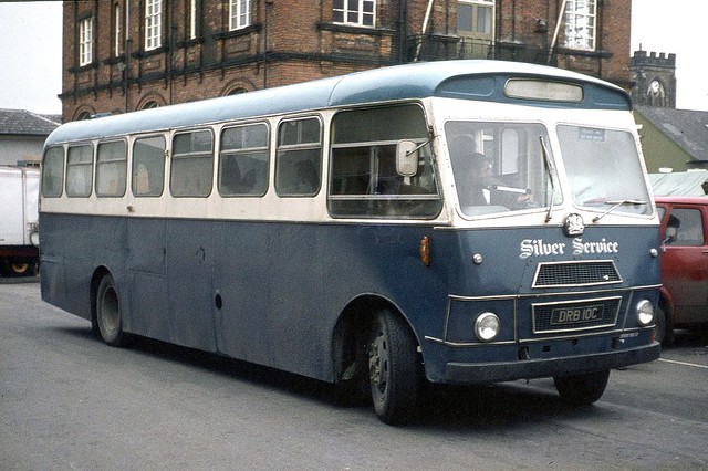 Silver Service ( Woolliscroft ) . Derbyshire . DRB10C . Market Place , Ripley , Derbyshire .  Deceber-1973 .