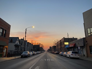 Sunrise on Diversey