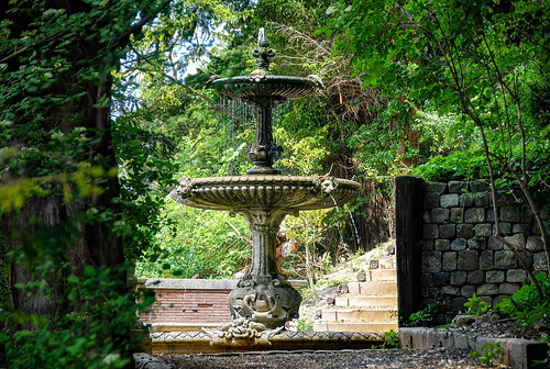 cliveden fountain grounds nationaltrust gardens green woodland riversidewalks photoshop topaz steps walls water