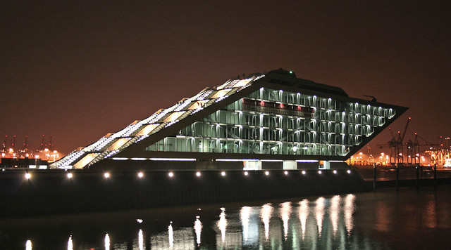 Hamburg - Dockland Bürogebäude