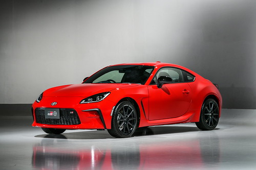 GR 86. Toyota evolui fórmula do desportivo clássico