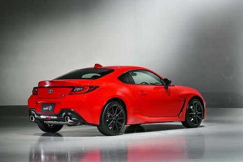 GR 86. Toyota evolui fórmula do desportivo clássico