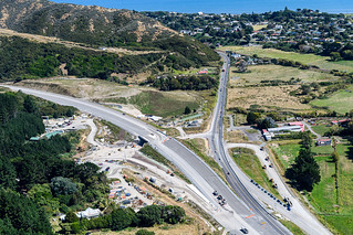 Transmission Gully veers south from Mackays Crossing to the Saddle while current SH1 heads south towards Paekākāriki | by Transmission Gully motorway
