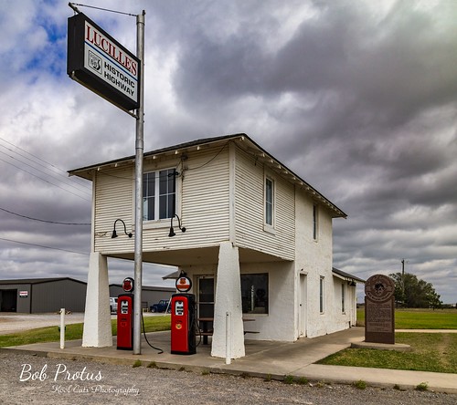 gas gasoline gaspumps lucillies route66 historic historical clouds sign oklahoma outdoor backroads photography photographicart landscape lucilles hydro