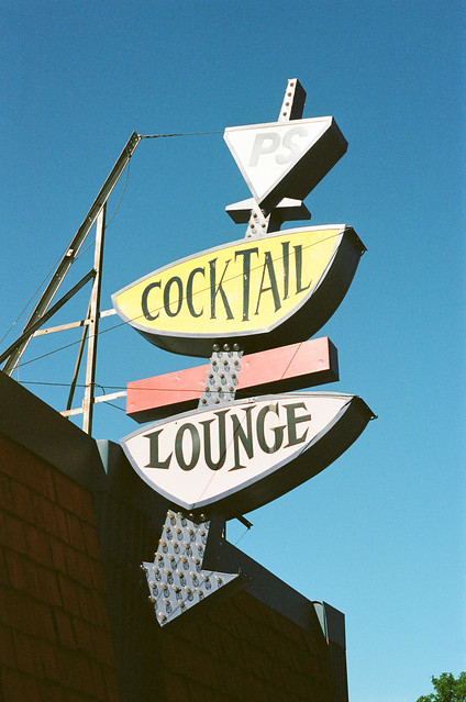 PS Cocktail Lounge
