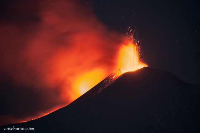 Eruption of Mount Etna on Sicily at 31.03.2021