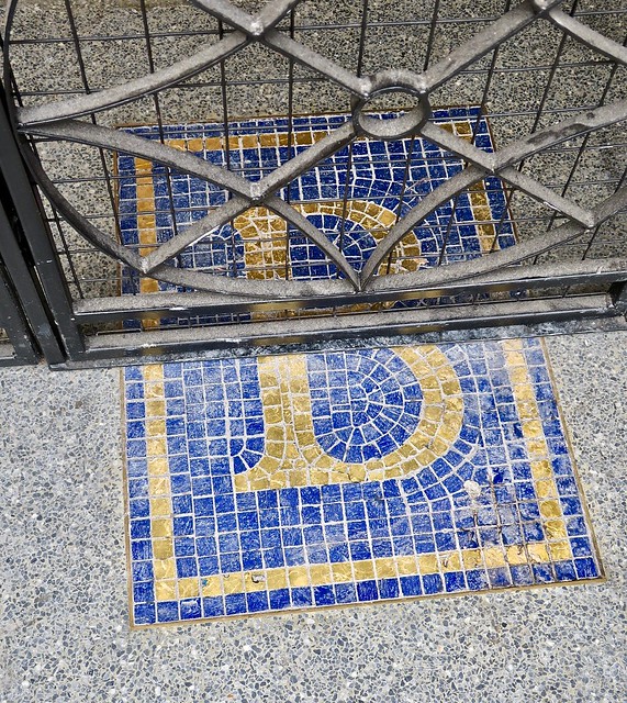Tiled Entrance, Bristol, UL