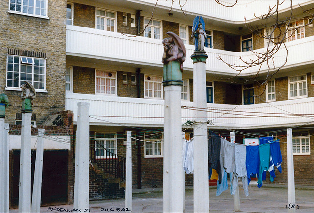 Washing posts, Aldenham St, Somers Town, Camden, 1987,